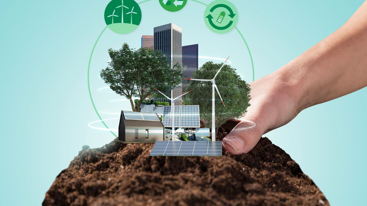 Kebijakan Energi Hijau Indonesia 2025: Politik, Ekonomi, dan Tantangan Global