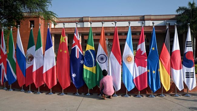 Politik Global 2025: Peran Indonesia di Tengah Krisis Dunia dan Dinamika Geopolitik Baru